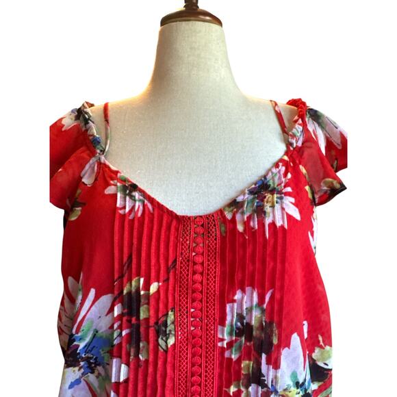 Miss Me Cold Shoulder Red Floral Top | Size M | Adjustable Straps | Boho Vibe - Picture 8 of 12